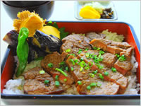 牛ヒレ石焼ステーキ膳