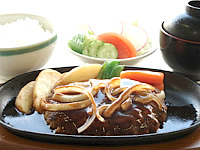 ハンバーグ定食